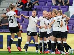 职业选手的资金隔离：绝对不把博弈本金与生活费混在一起的铁律。（职业选手的资金管理铁律：博弈本金与生活费必须分离）